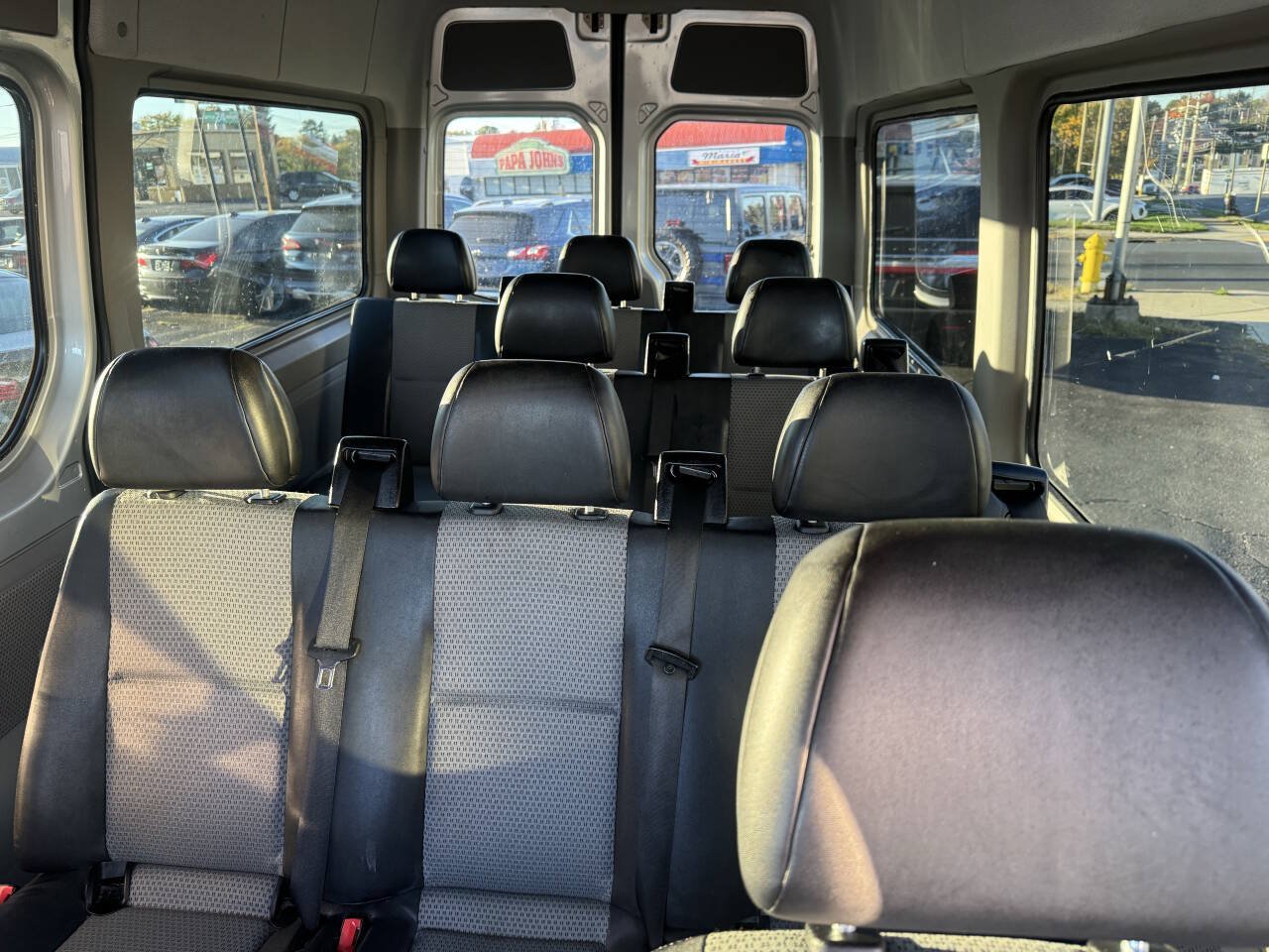 Used 2007 Dodge Sprinter 2500 w/ Cooling Group RWD image 10
