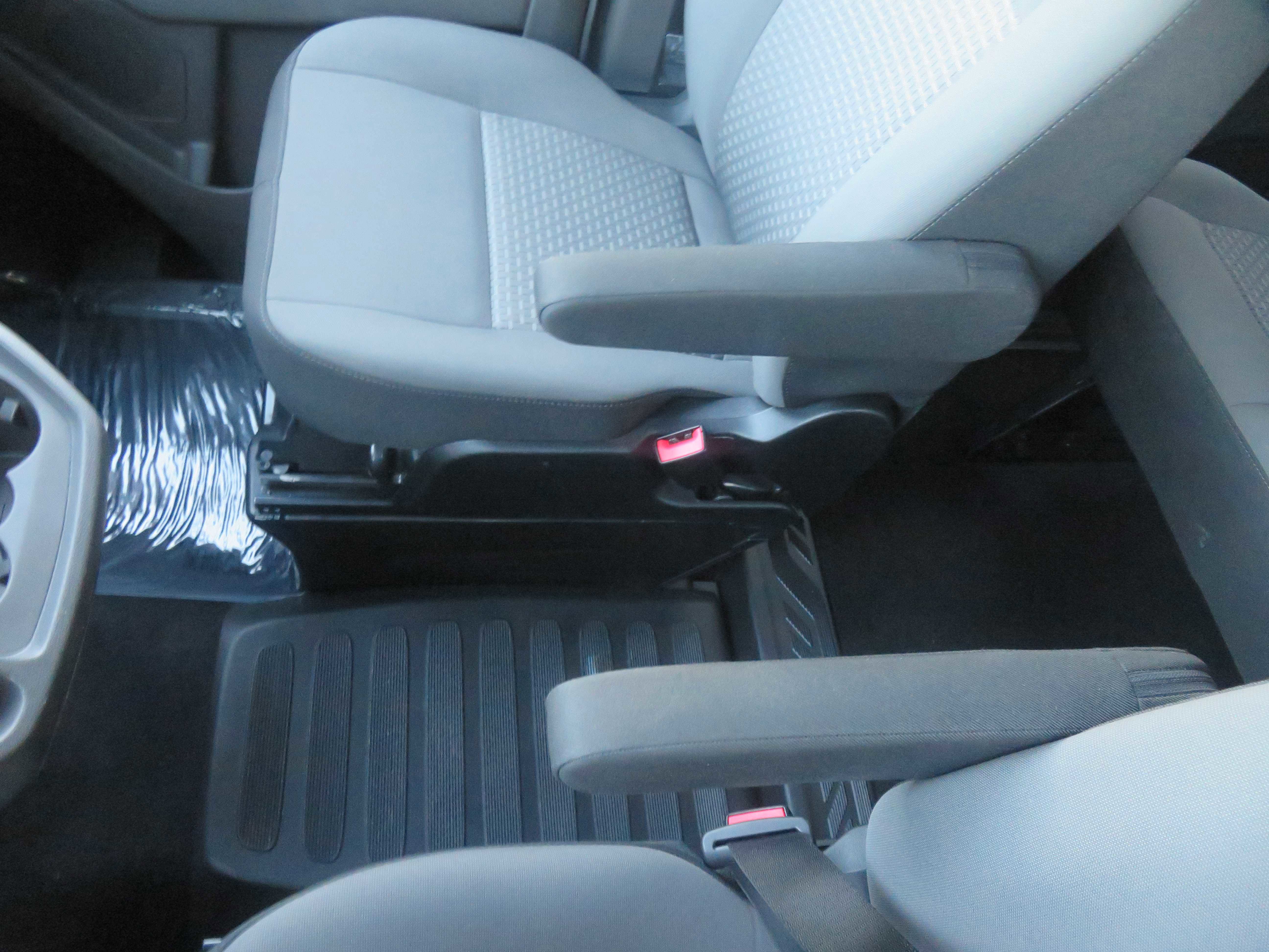 Used 2024 Ford Transit 350 XLT image 49