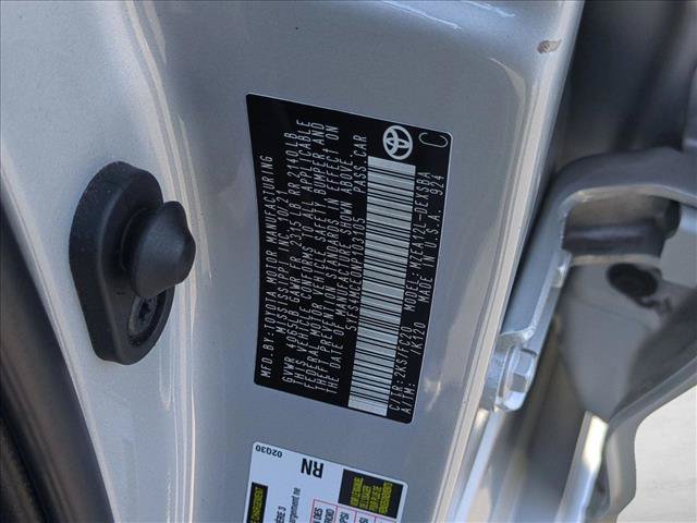 Used 2022 Toyota Corolla SE FWD image 24