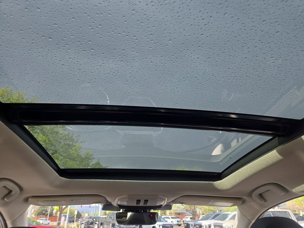 Used 2024 Subaru Ascent Limited w/ Technology Package AWD/4WD image 18