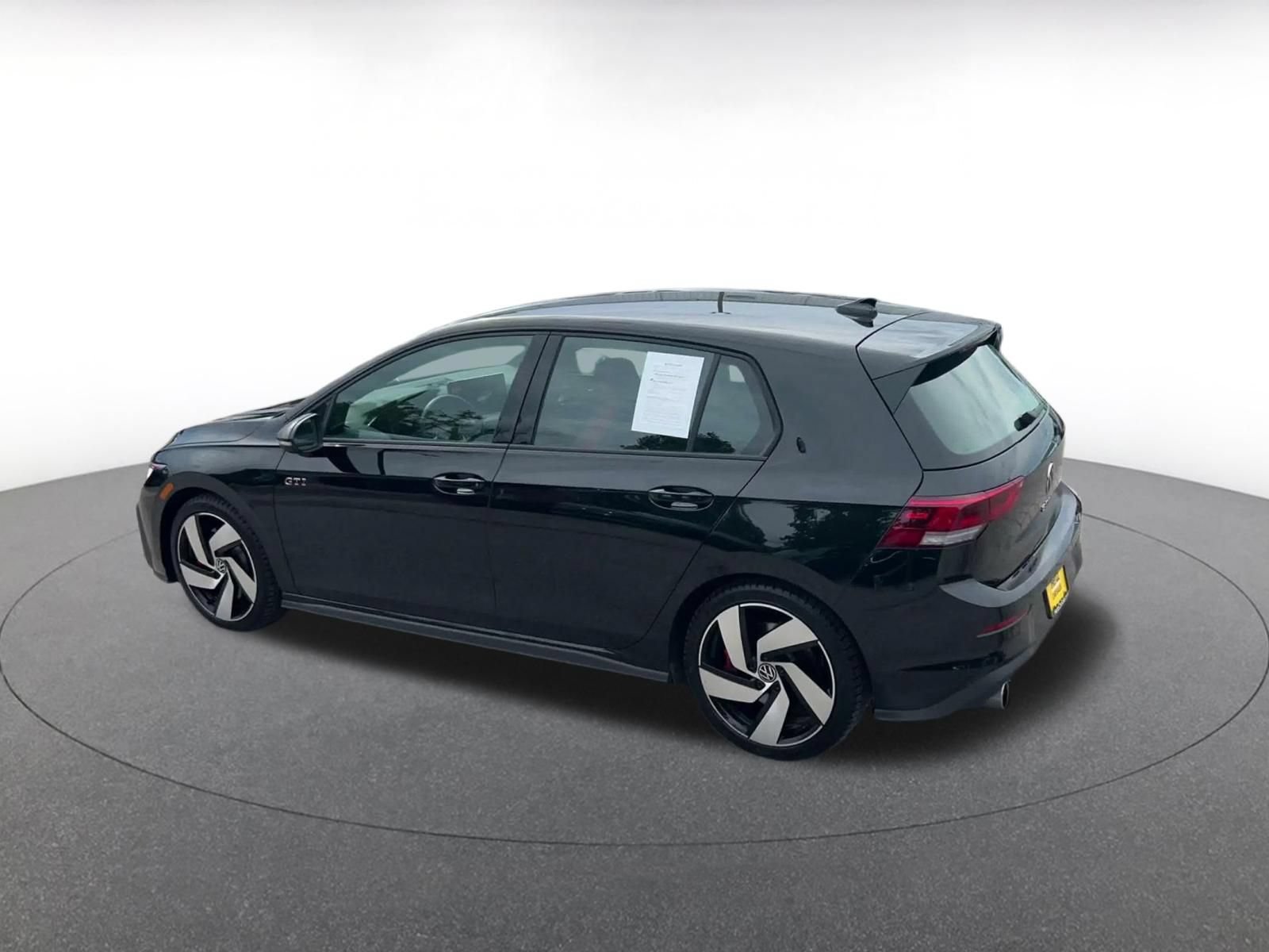 Used 2026 Volkswagen Golf S FWD image 9