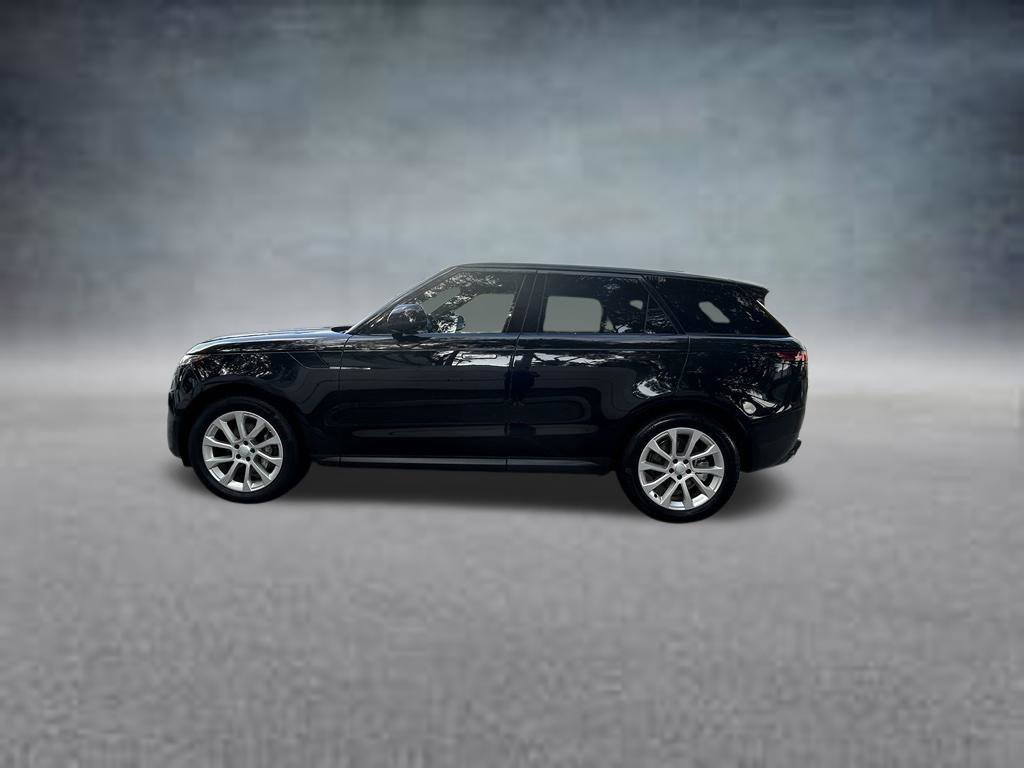Used 2025 Land Rover Range Rover Sport SE AWD/4WD image 4