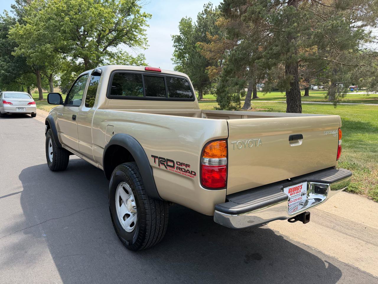 Used 2002 Toyota Tacoma 4x4 Xtracab image 3