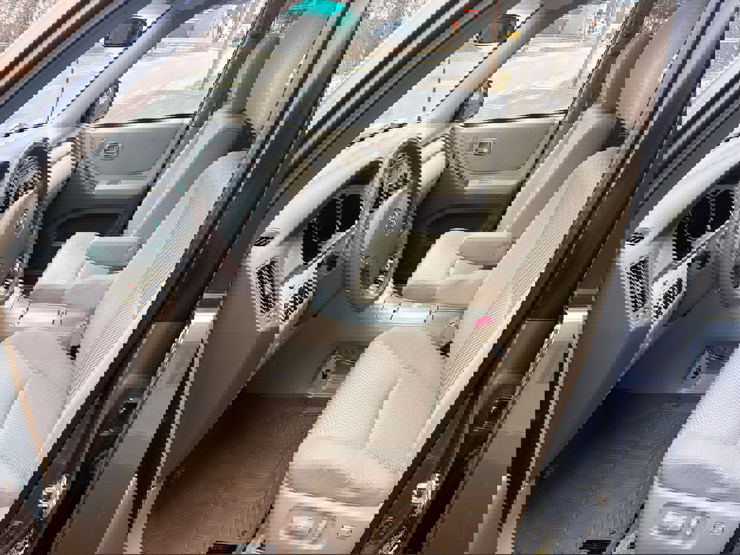 Used 2006 Toyota Highlander Sport image 12