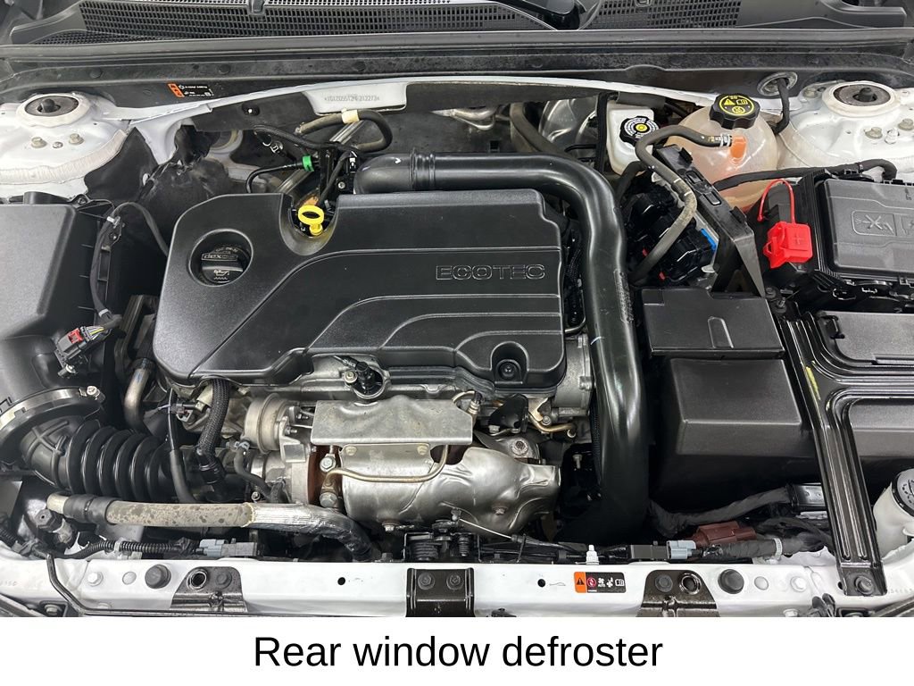 Used 2022 Chevrolet Malibu RS image 19