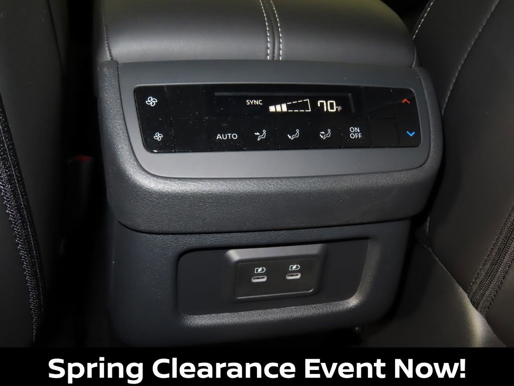 New 2026 Nissan Pathfinder SL image 16