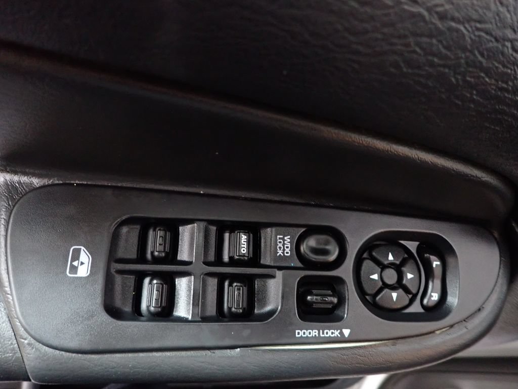 Used 2004 Dodge Ram 3500 Truck SLT w/ Trailer Tow Group RWD image 15