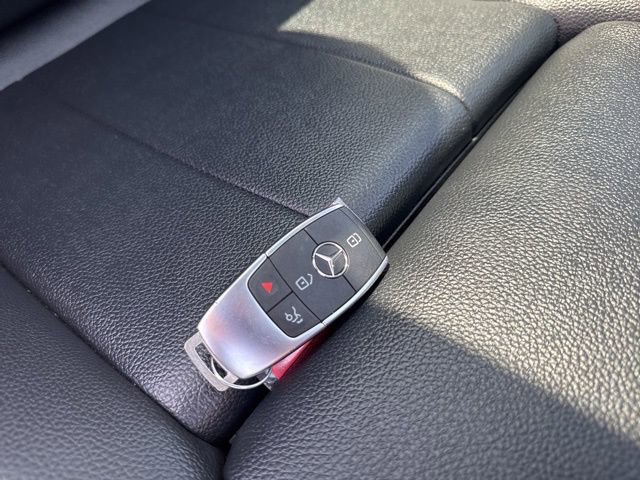 Used 2025 Mercedes-Benz CLA 250 image 5