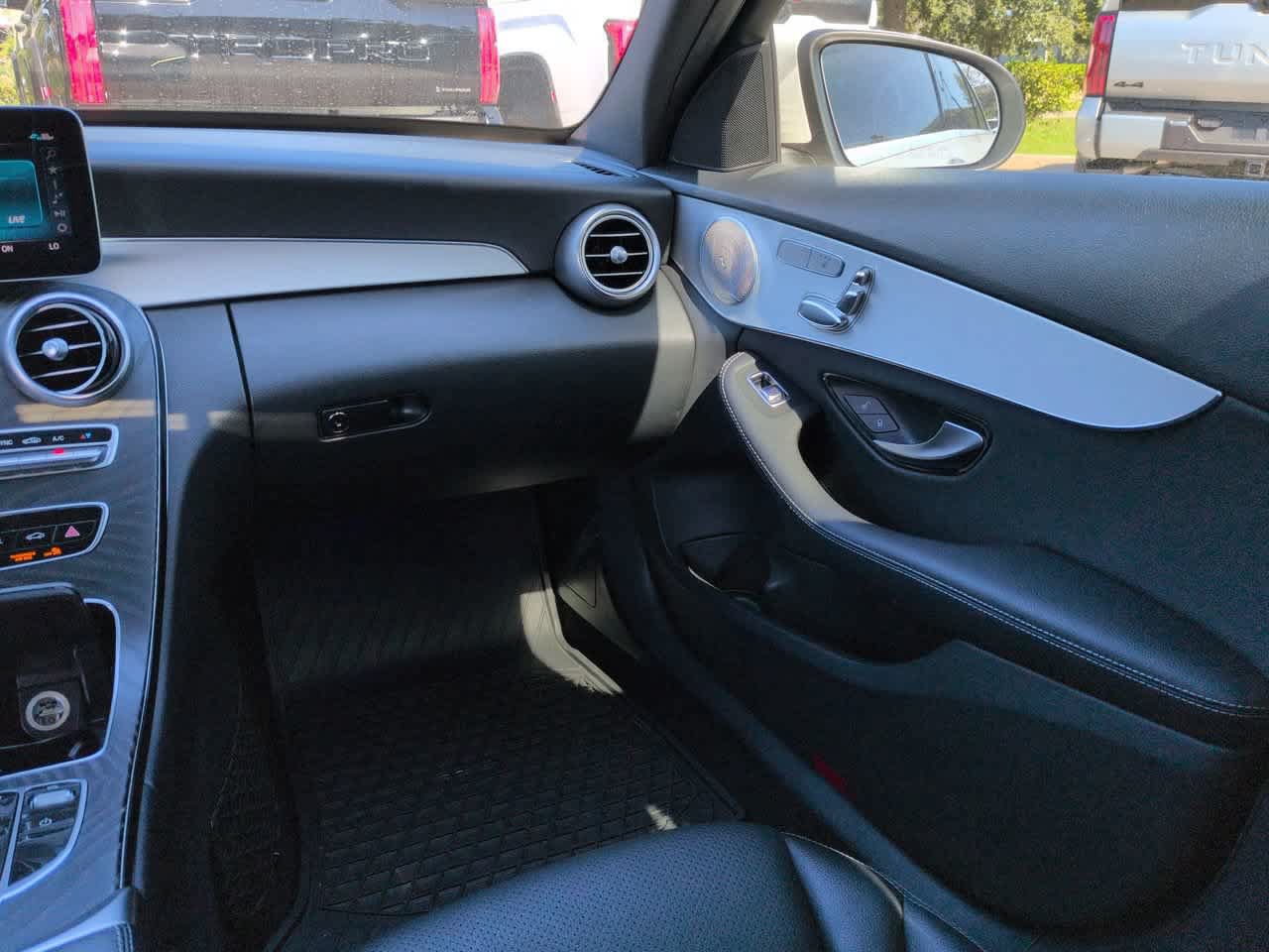 Used 2021 Mercedes-Benz C 300 Sedan image 16