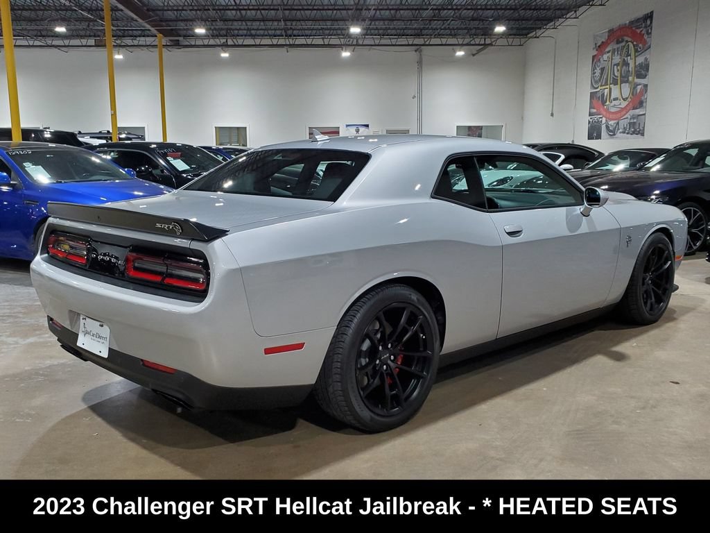 Used 2023 Dodge Challenger SRT Hellcat w/ Driver Convenience Group RWD image 10