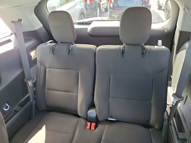 Used 2023 Ford Explorer XLT image 11