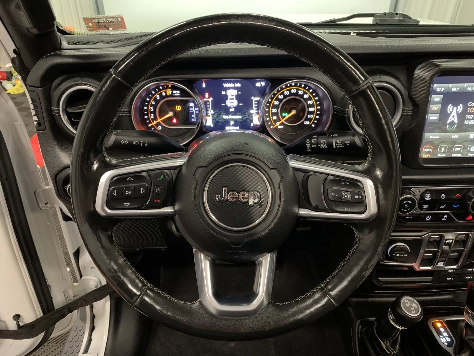 Used 2019 Jeep Wrangler Unlimited Sahara w/ Dual Top Group image 24