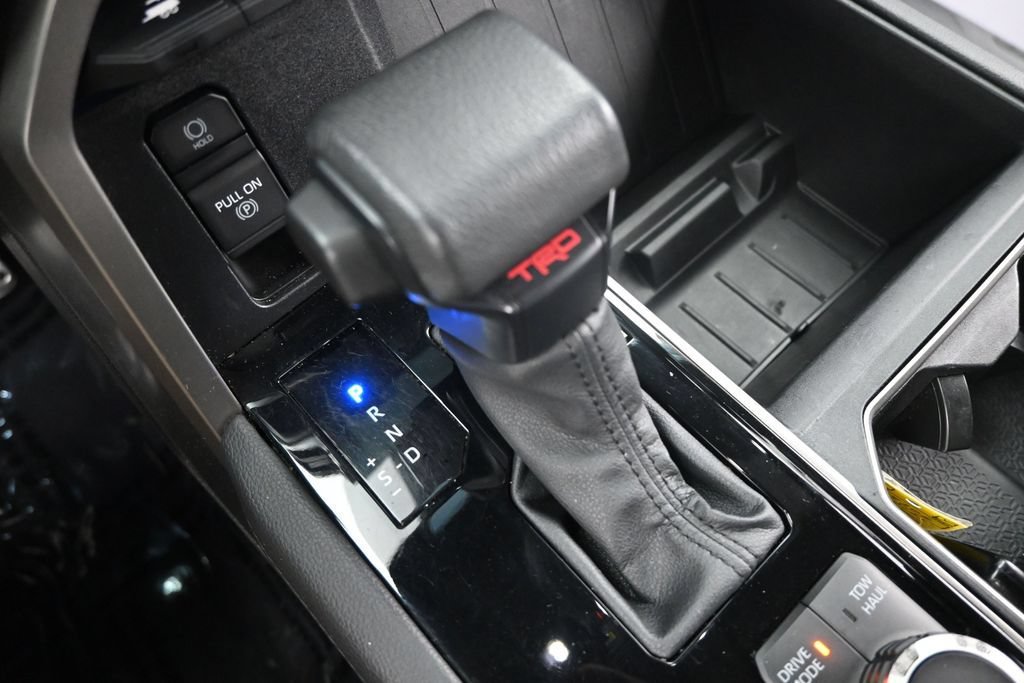 Used 2025 Toyota Tundra Limited w/ TRD Off-Road Package AWD/4WD image 30