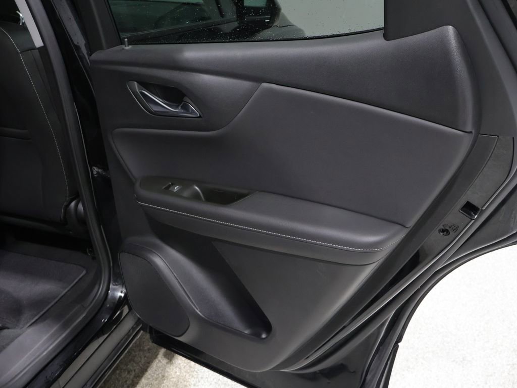 Used 2025 Chevrolet Blazer LT image 22