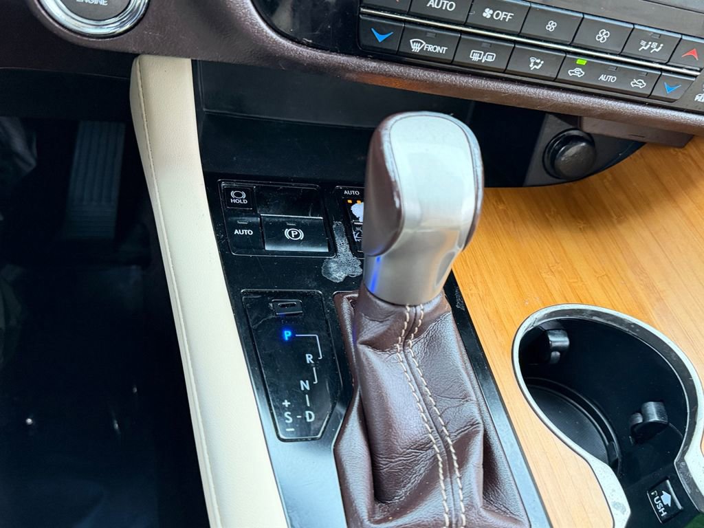 Used 2017 Lexus RX 350 AWD w/ Premium Package image 24