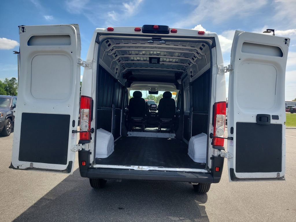 Used 2025 RAM ProMaster 2500 w/ Convenience Group image 7