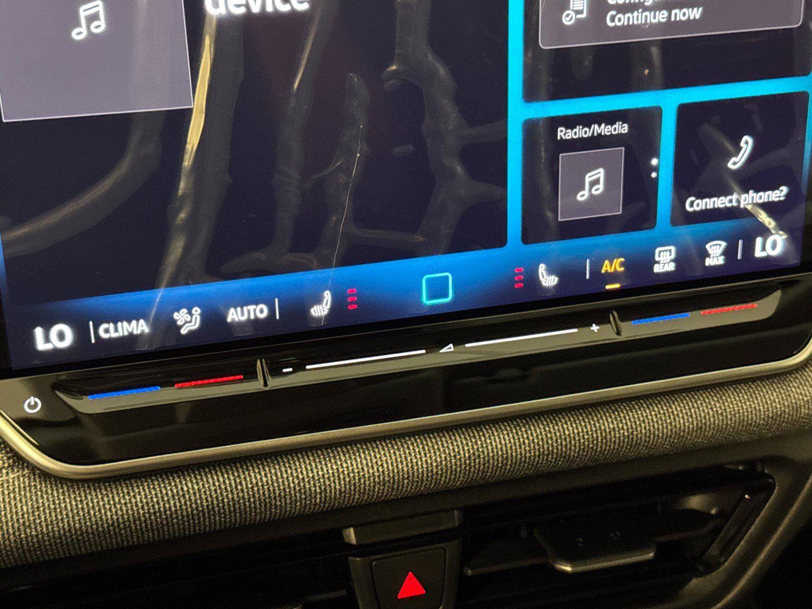 New 2026 Volkswagen Tiguan S FWD image 19