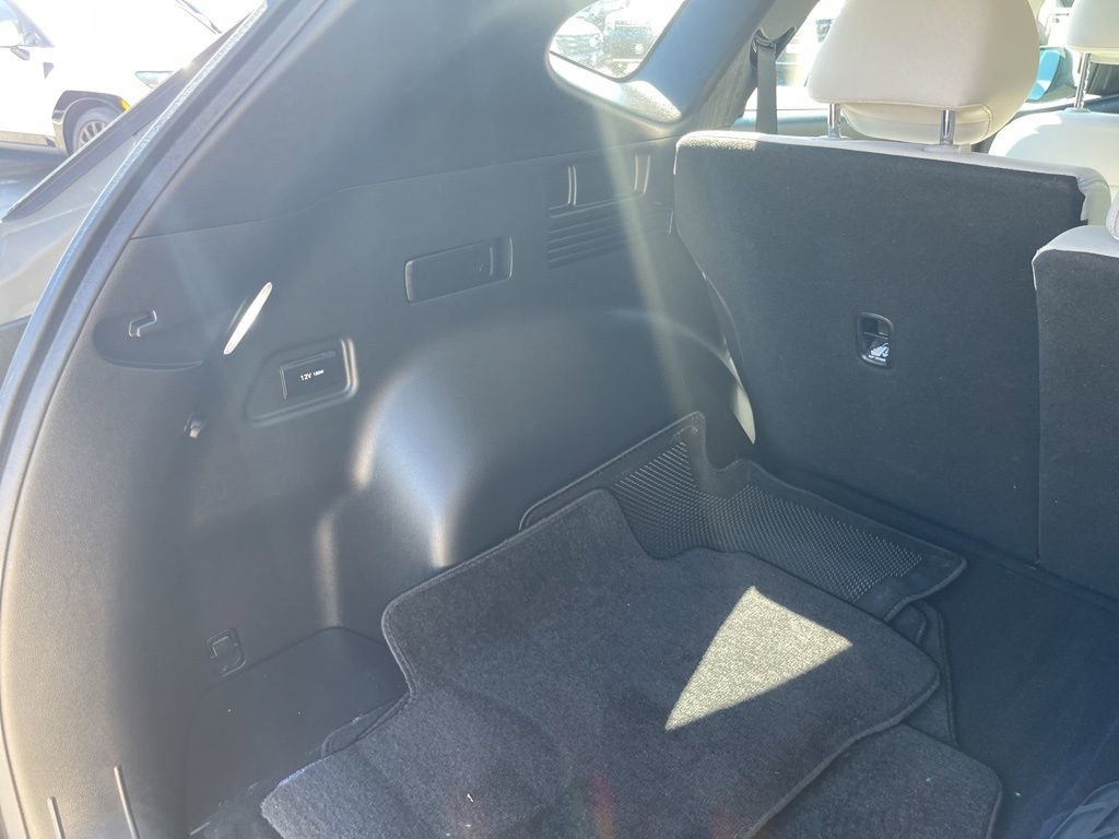 Certified 2025 Hyundai Tucson SE AWD/4WD image 30