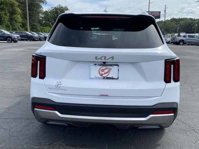 New 2025 Kia Sorento S image 3
