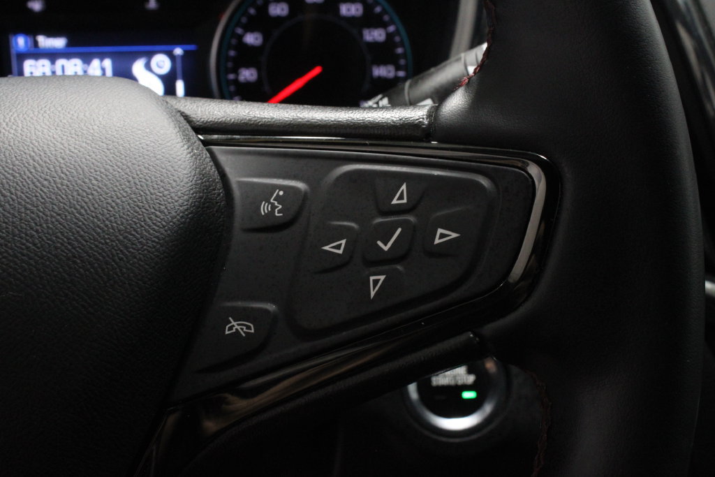 Used 2023 Chevrolet Equinox RS FWD image 29