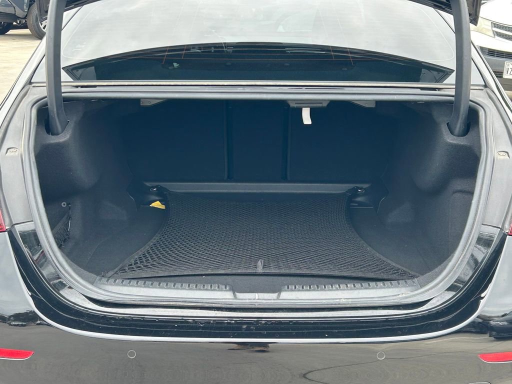 Used 2024 Mercedes-Benz E 350 4MATIC Sedan image 15