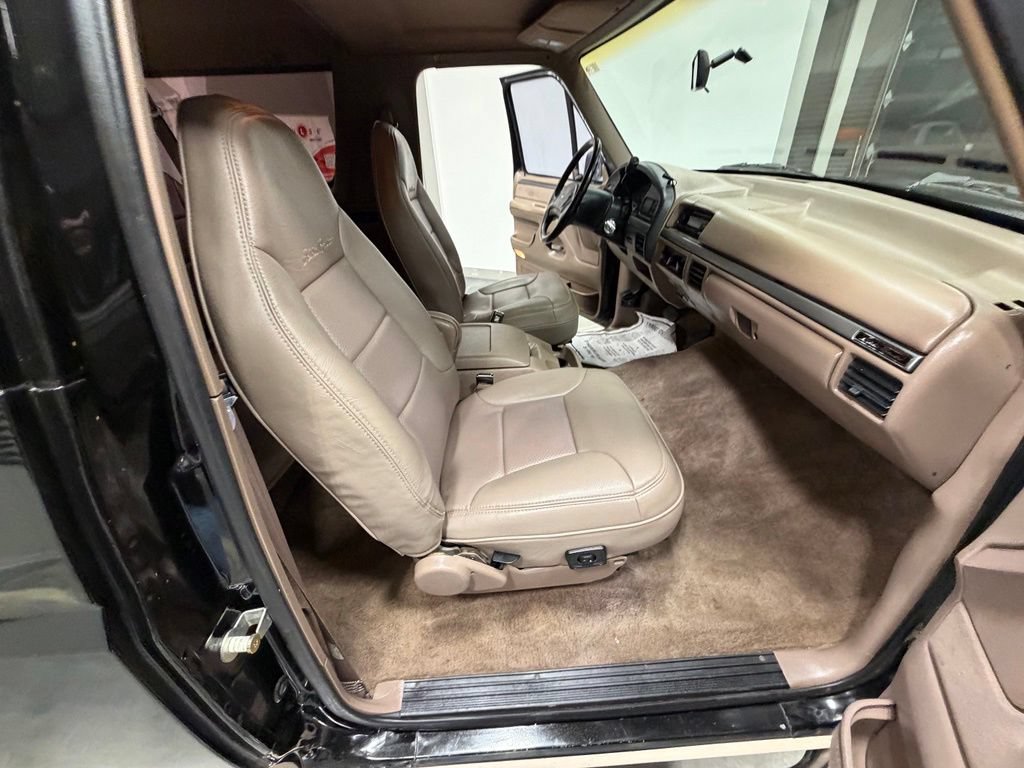 Used 1993 Ford Bronco Eddie Bauer AWD/4WD image 44