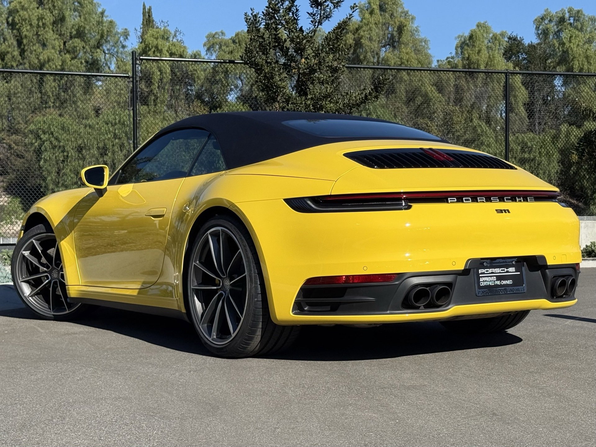 Certified 2021 Porsche 911 Carrera image 3