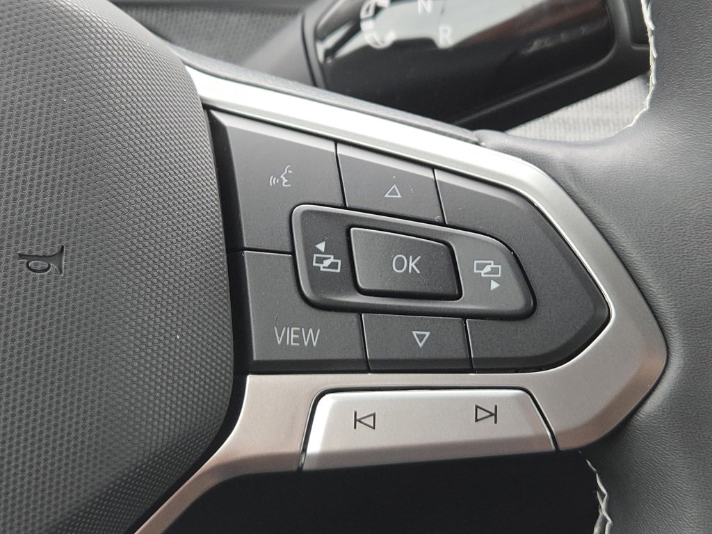 New 2026 Volkswagen Tiguan S image 13