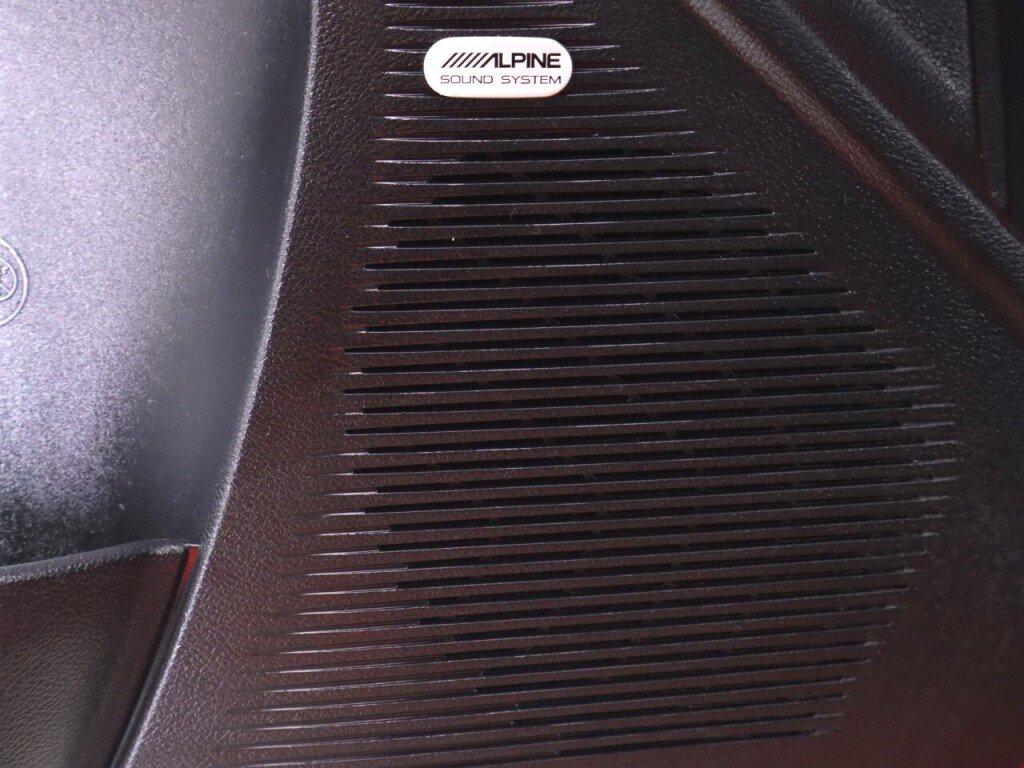 Used 2023 Dodge Challenger SXT RWD image 27