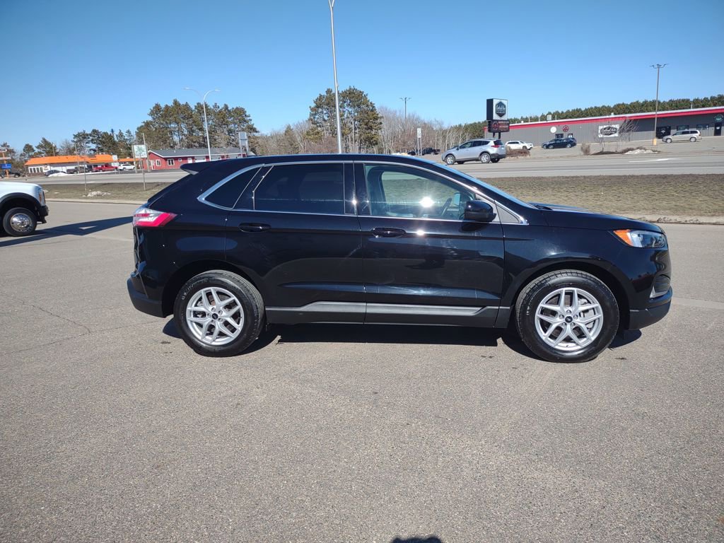 Used 2024 Ford Edge SEL w/ Convenience Package image 10