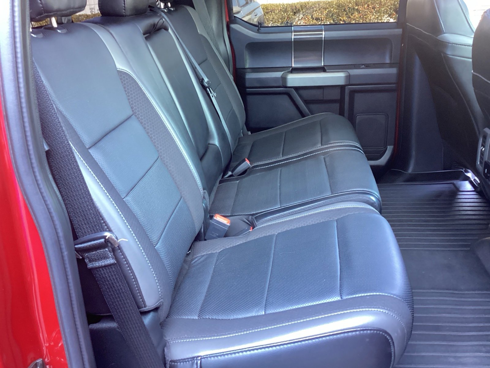 Used 2020 Ford F150 Raptor w/ Equipment Group 801A Mid image 23