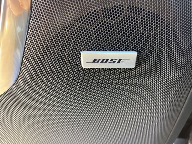 New 2025 Chevrolet Suburban Premier image 18