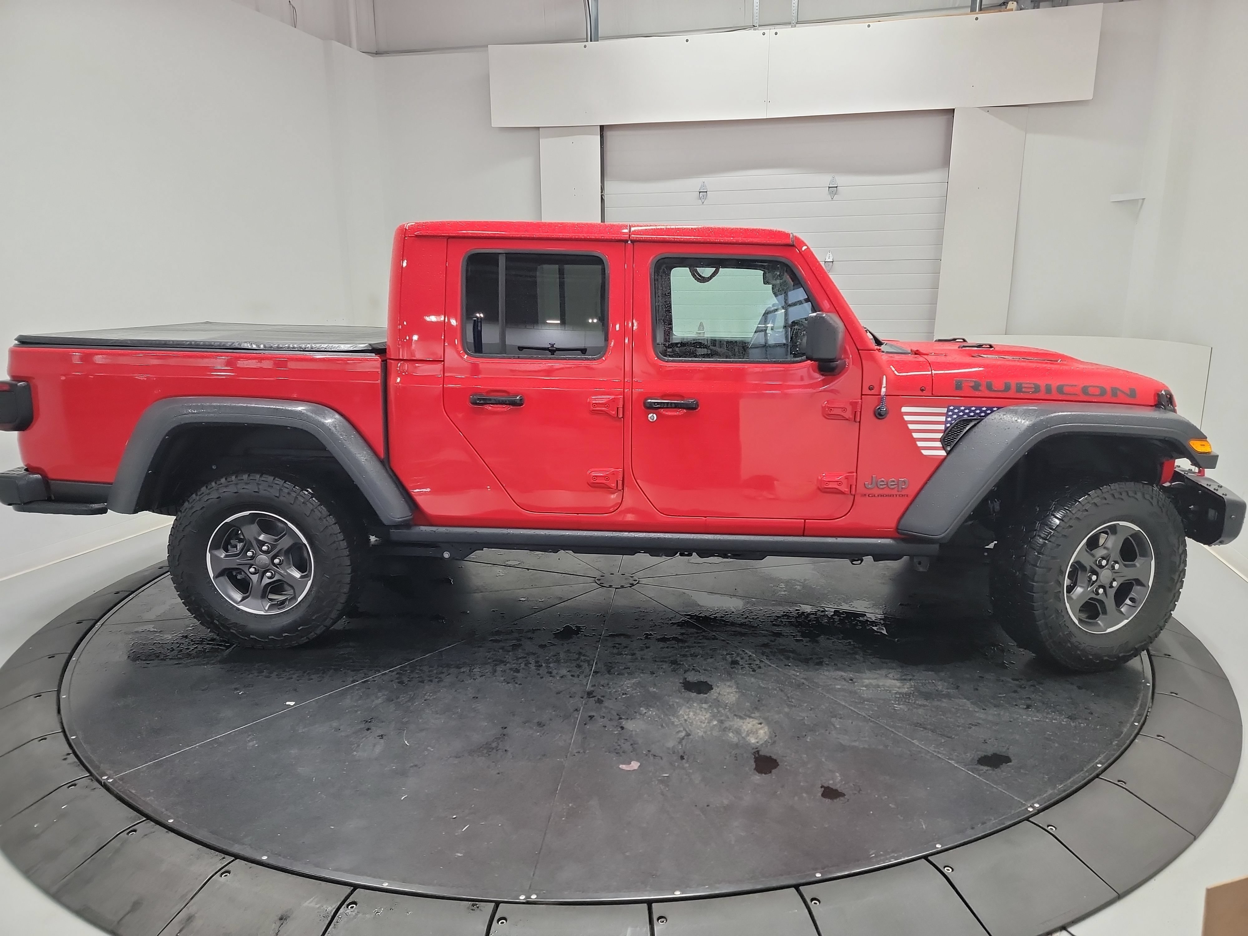 Used 2023 Jeep Gladiator Rubicon w/ LED Lighting Group AWD/4WD image 11