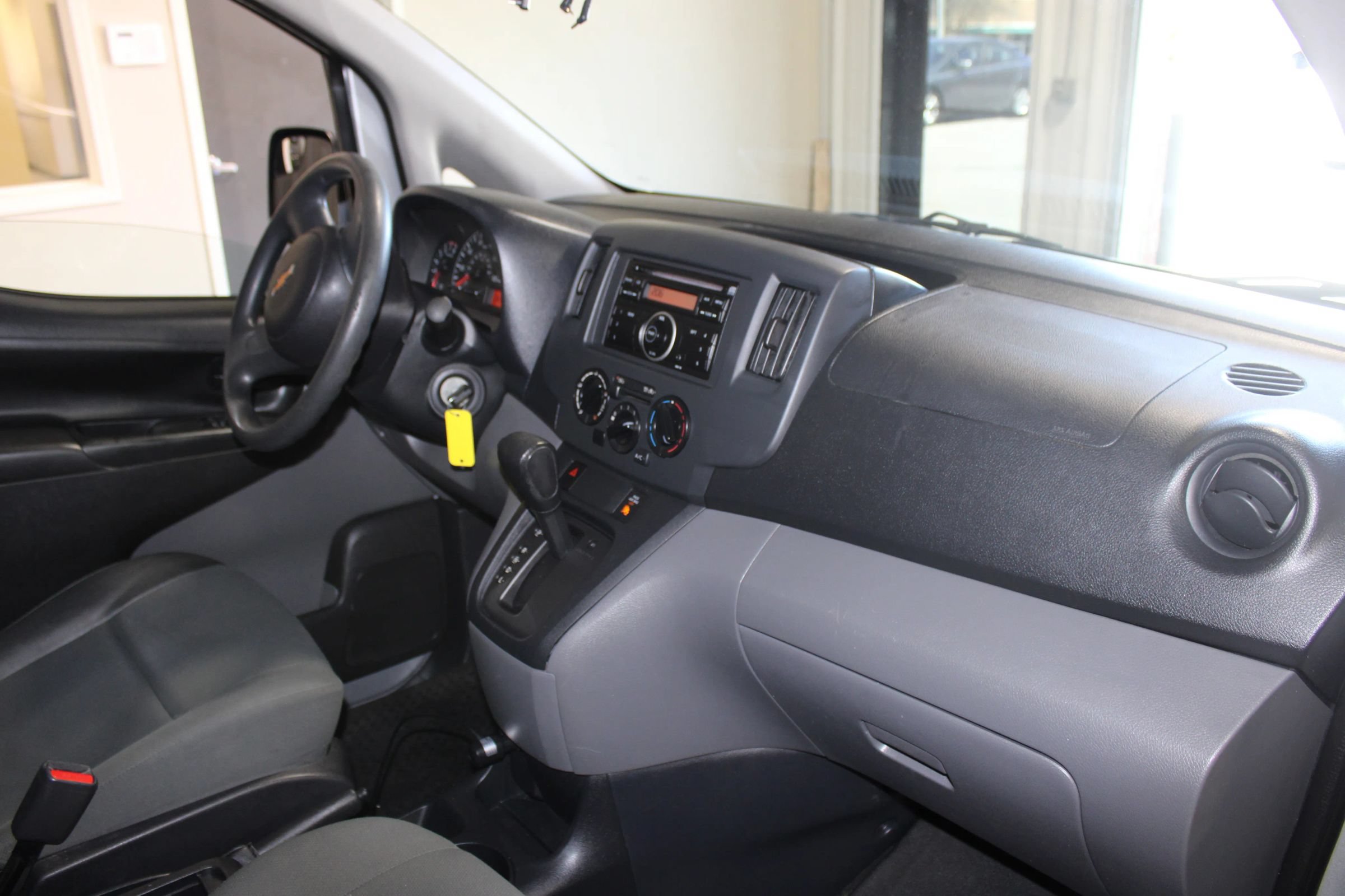 Used 2015 Chevrolet City Express LS FWD image 24