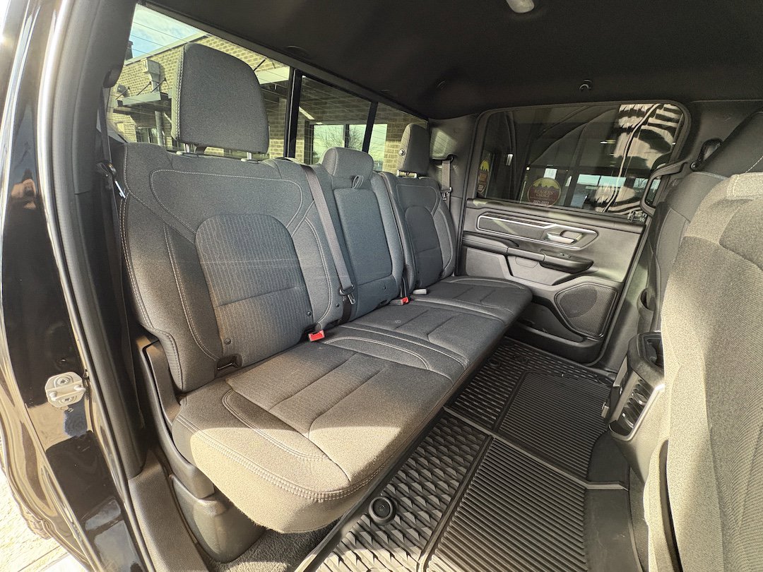 Used 2019 RAM 1500 Big Horn image 32