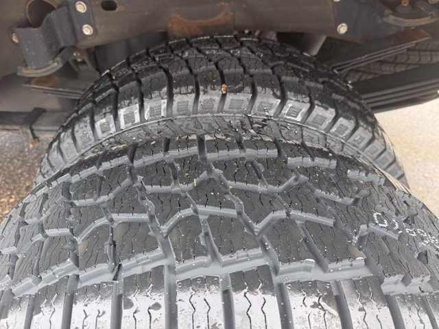 Used 2024 GMC Sierra 3500 SLT AWD/4WD image 9