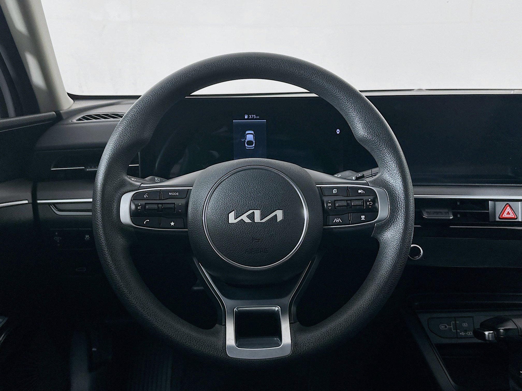 Used 2025 Kia K5 LXS image 18