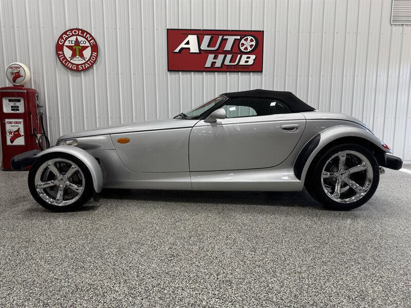 Used 2001 Chrysler Prowler image 17