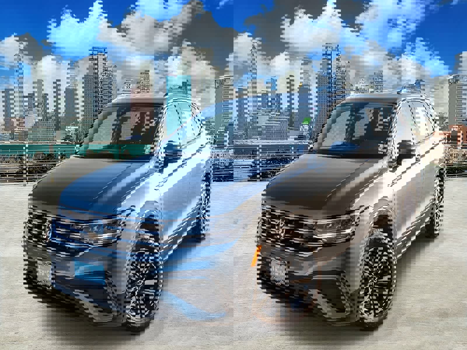 Used 2024 Volkswagen Tiguan S image 1