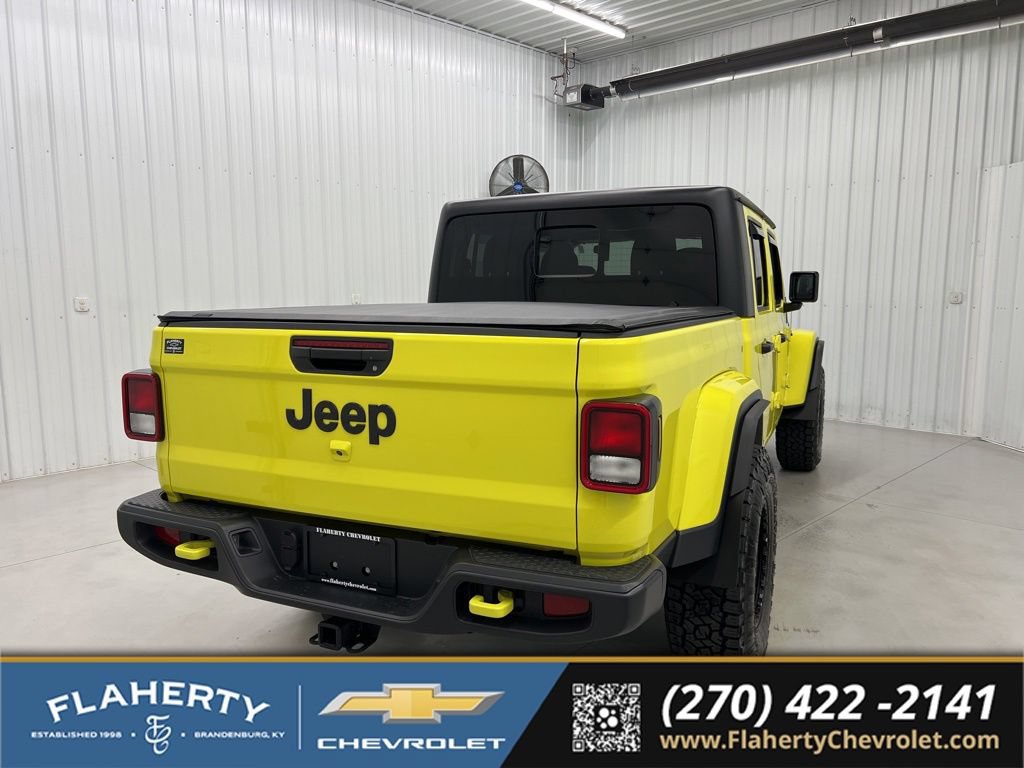 Used 2023 Jeep Gladiator Sport AWD/4WD image 3