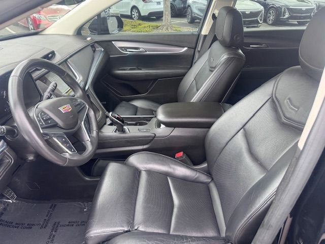 Used 2019 Cadillac XT5 Platinum AWD/4WD image 11