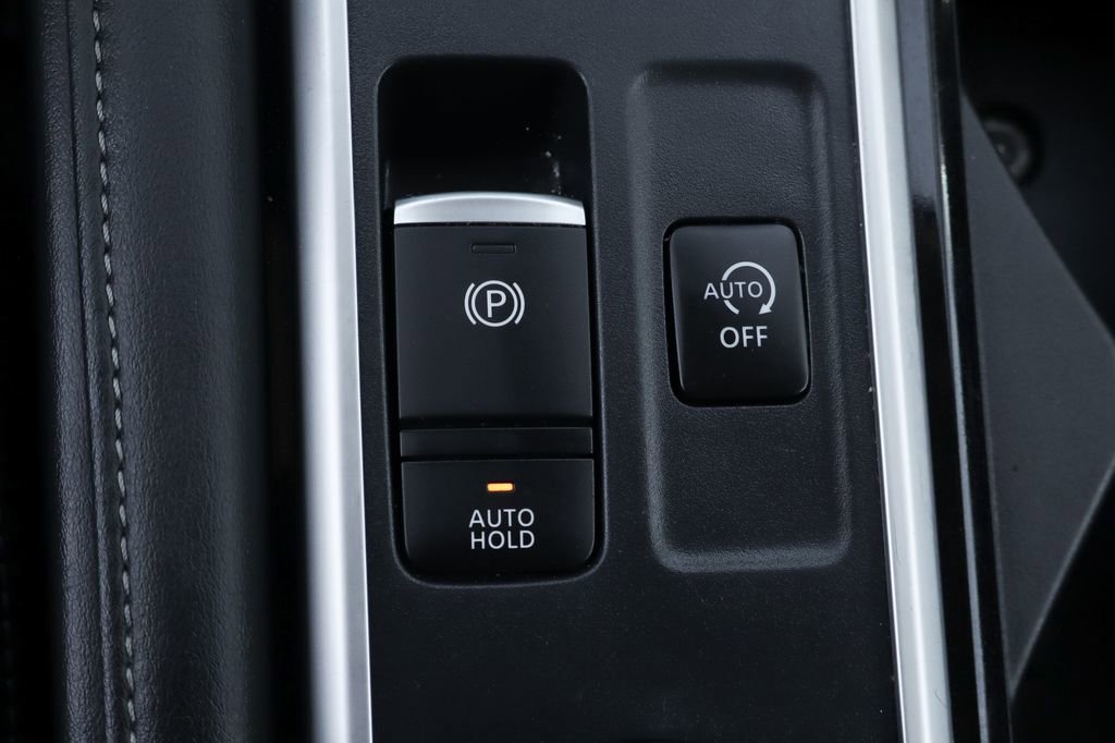 Used 2025 Nissan Pathfinder SL w/ SL Premium Package image 34