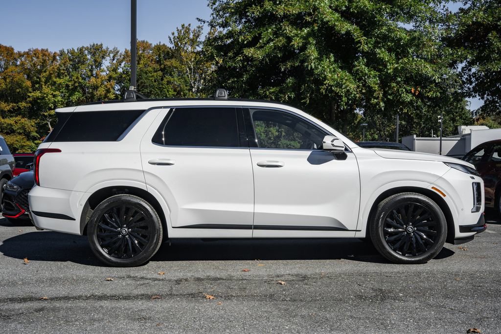 Used 2025 Hyundai Palisade Calligraphy image 3