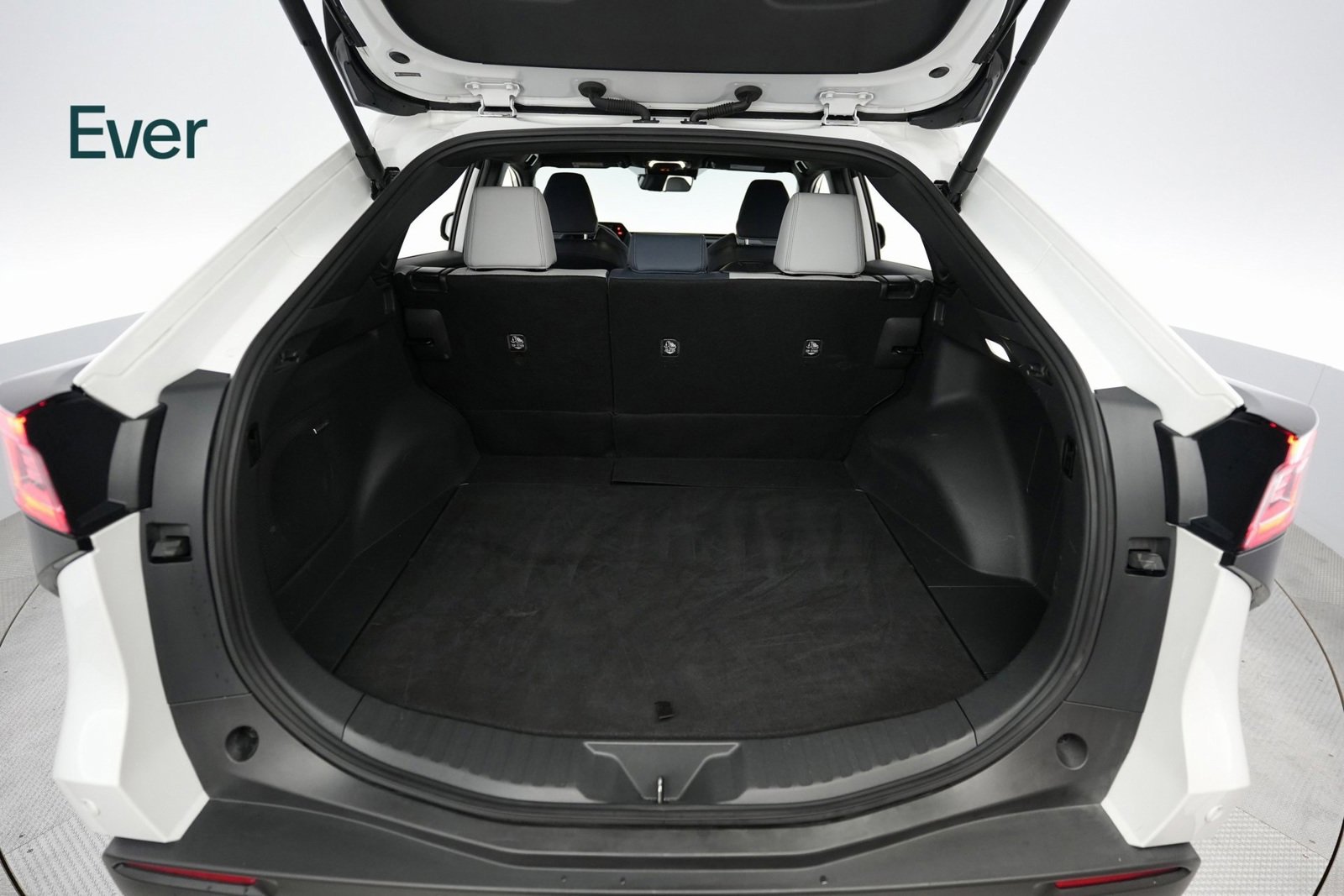 Used 2023 Subaru Solterra AWD image 22