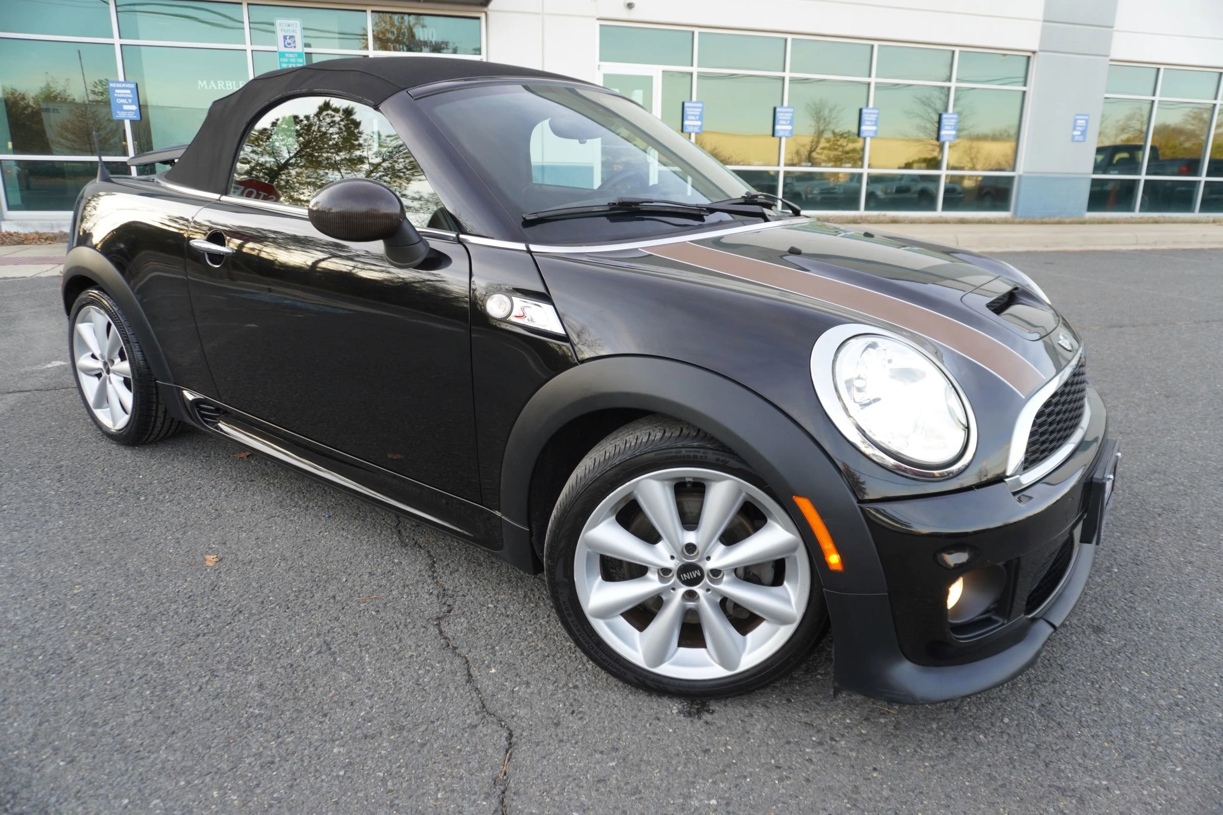 Used 2014 MINI Cooper Roadster S image 1