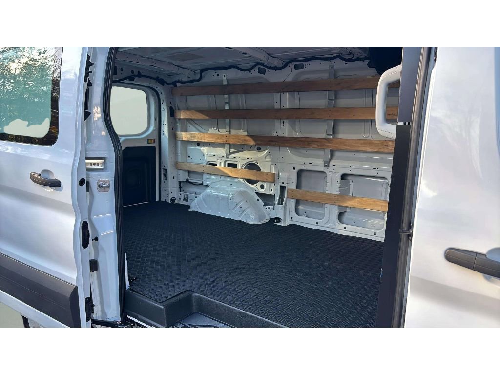 Used 2024 Ford Transit 250 Low Roof w/ Exterior Upgrade Package image 10