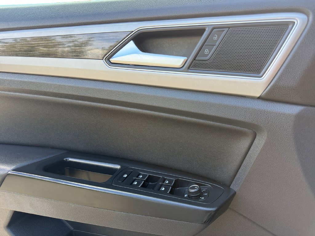 Used 2019 Volkswagen Atlas SE AWD/4WD image 18