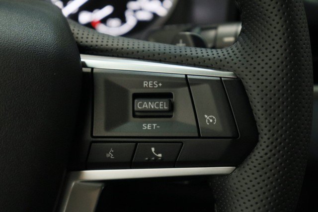New 2026 Mitsubishi Outlander LE FWD image 10