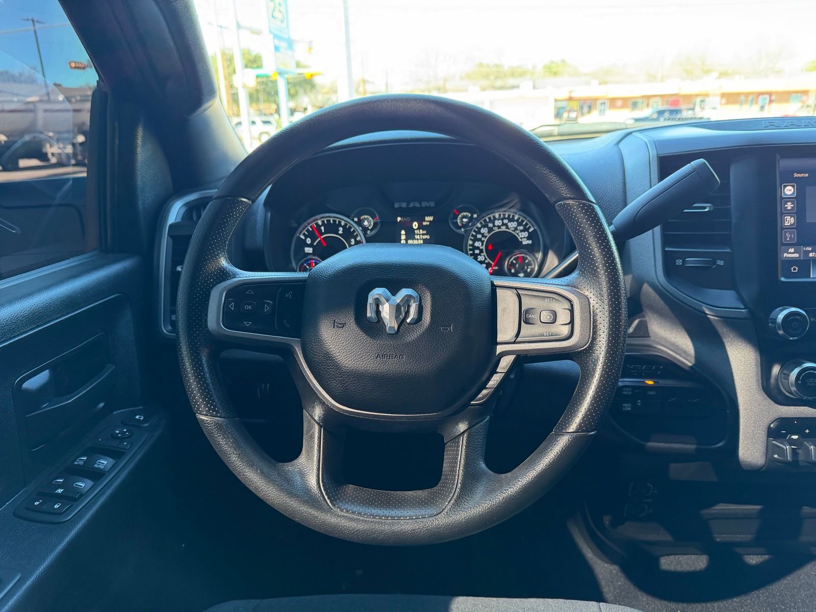 Used 2024 RAM 2500 Tradesman w/ Chrome Appearance Group image 13