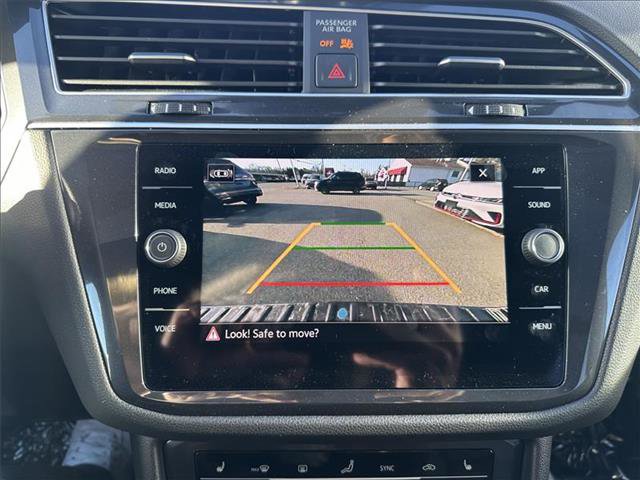 New 2024 Volkswagen Tiguan SE R-Line AWD/4WD image 14